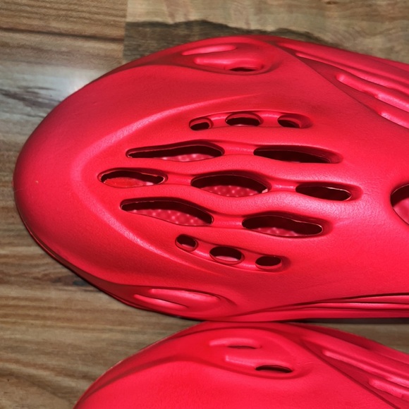 EVA Foam Slippers Slip-On Clog Foam Runner RNNR New size 13 Red Vermilion - Picture 6 of 17